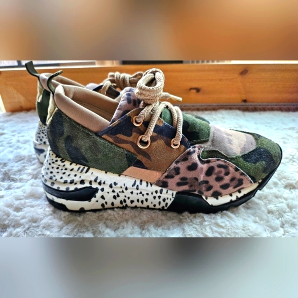 Steve Madden Cliff Leopard and Camouflage Print Platform Sneaker, Size 7M